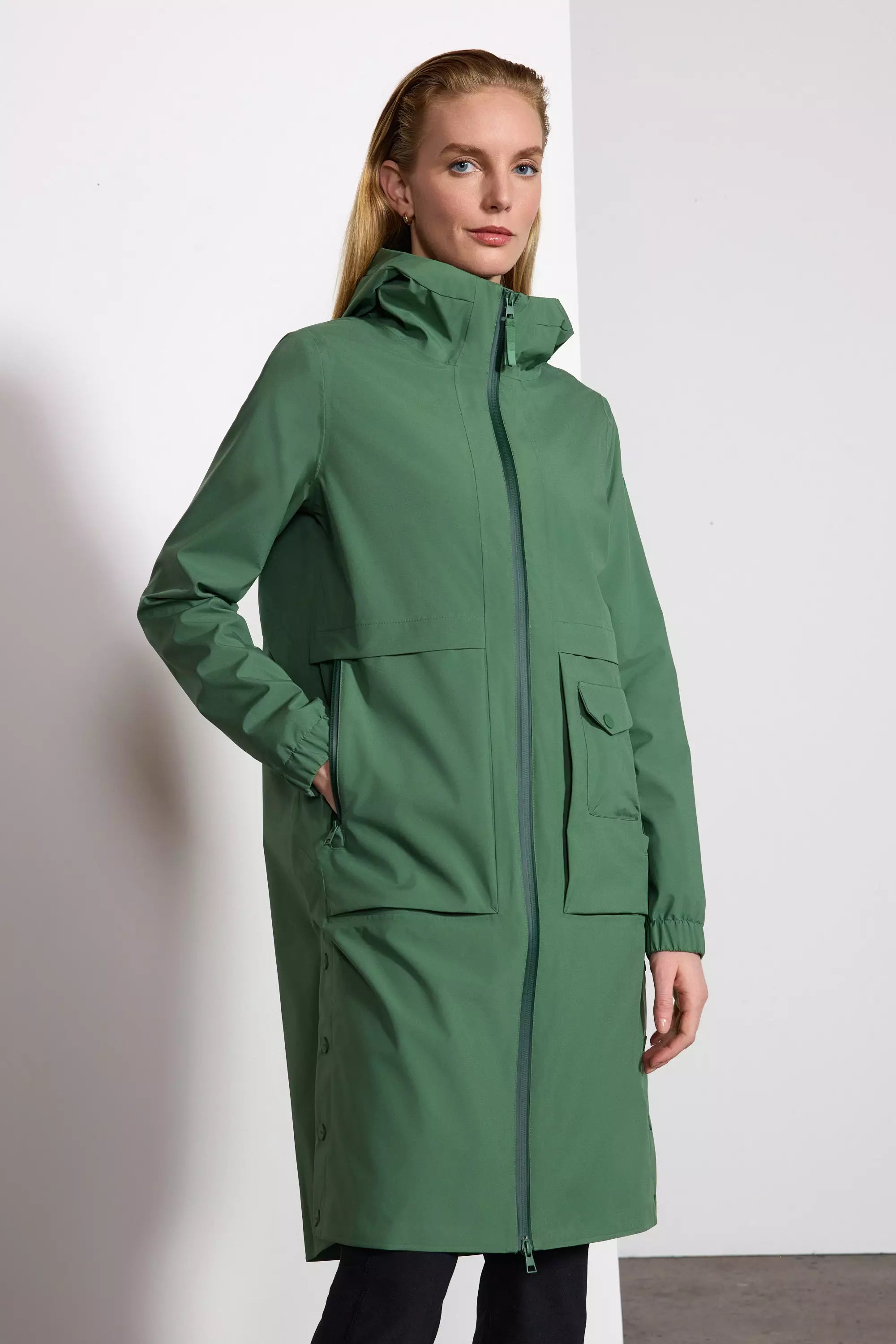 Tempest Cargo Rain Jacket - Myrtle