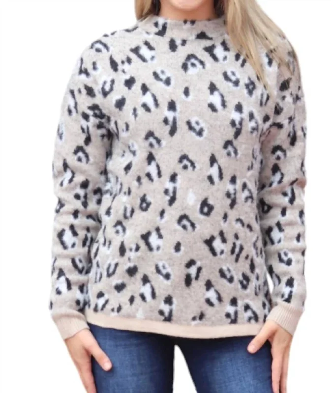 Leopard Crew Sweater In Grey