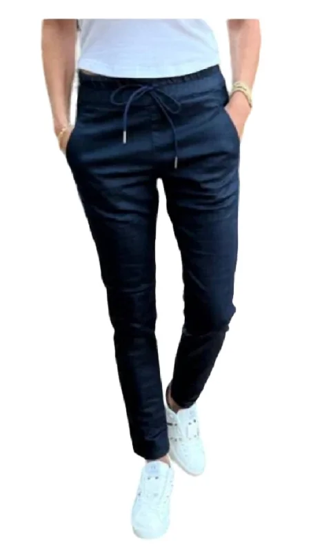 Shely Pant In Navy